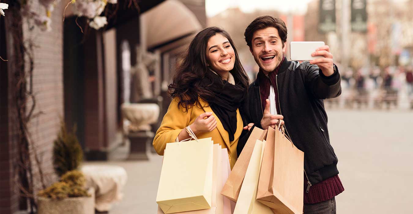 New Year Produtosping for Couple